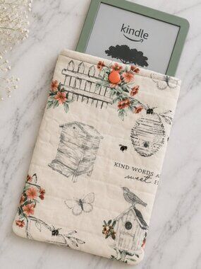 Quilted Kindle Sleeve Small, Floral Garden Pouch, Cottagecore